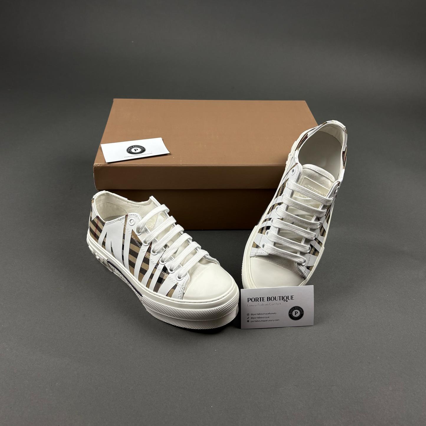 Berry White - Low Tops