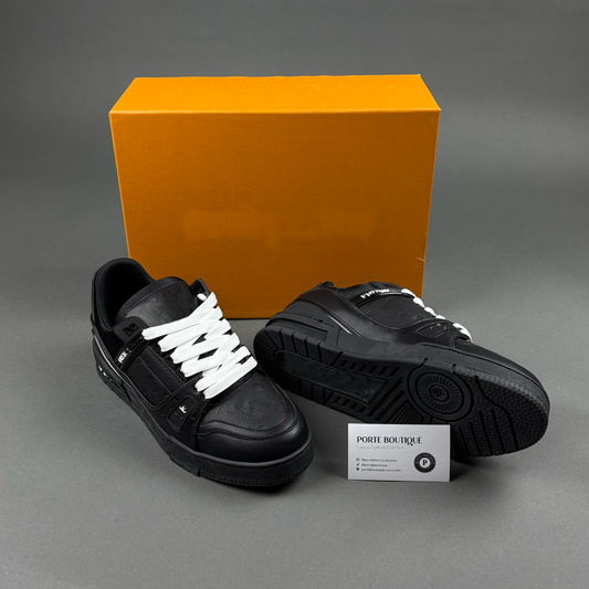 v's Black - Low Tops