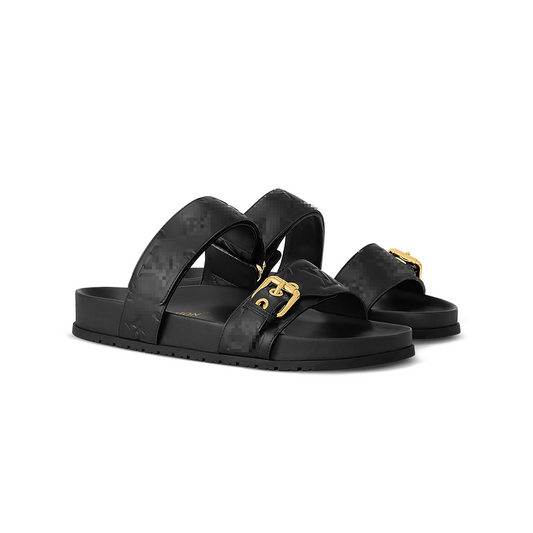 v's - black crochet sandals