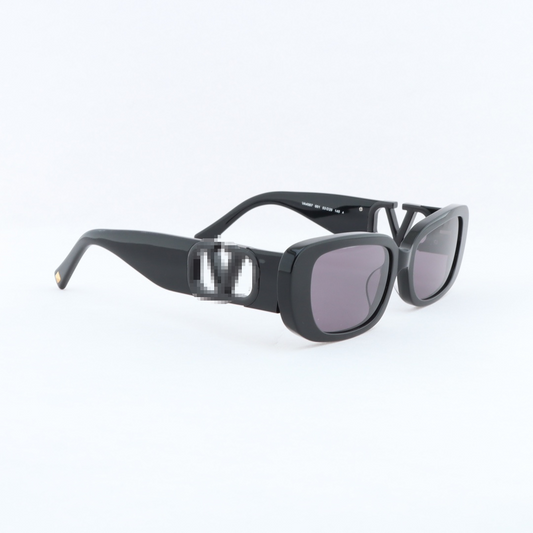 Vr - Black Letter shades